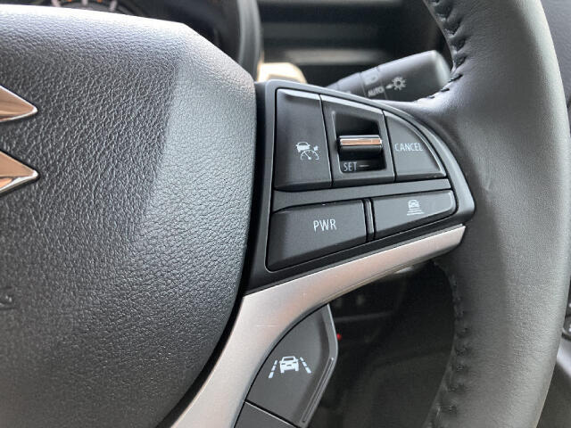 自社ホームページでは、お得な情報満載！最新チラシや目玉車などの情報は【ナオイオート　車販売】で検索★