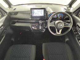 【インパネ全体】全方位で視界が広く、高い目線で運転もしやすいです！