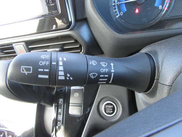 各種スイッチ　　詳細はカーライフアドバイザーにお問い合わせください♪