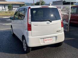 外装は目立たない小キズのみですので修復の必要はございません。