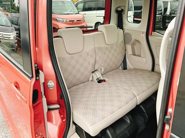 当社では厳選したお車を毎月大量に仕入れを行ない、お求めやすい価格でご提供しております♪