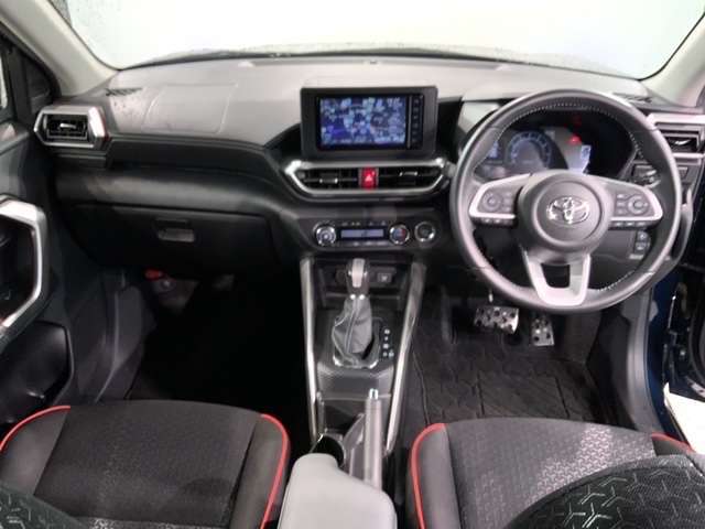 純正ナビ搭載です。知らない道も安心ですね！