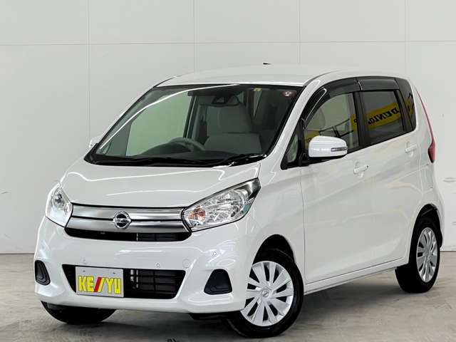 当社で整備の車両には4ヶ月の消耗品も含む無料保証と最長5年走行無制限の延長保証をオプションでご用意☆遠方のお客様はお近くのディーラーさんにて保証修理をお受け出来ます☆