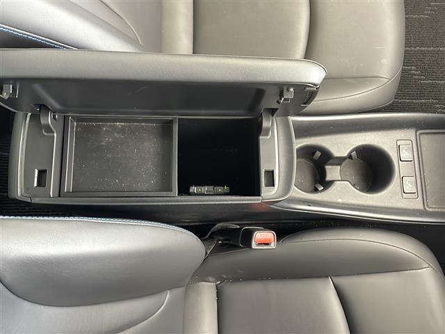 店舗にて現車の確認もいただけますので、お電話で在庫のご確認の上是非ご来店くださいませ！！！
