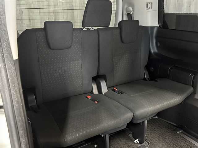 ☆運転席側3列目シート