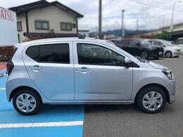 納車前にはプロのメカニックが点検、整備を行いますので安心してお乗り頂けます♪