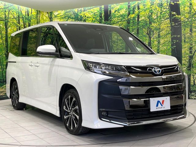 大好評のボディコーティング「弾スプラッシュコート」もご納車までに施工可能。通常のガラスコートと異なる、耐久年数6年の無機質ガラスコーティングが、ボディをキレイな状態に保ってくれます。
