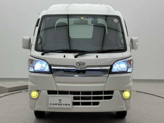 カーセブンでは下取り保証を行っております。軽自動車なら2万円、普通車なら3万円※詳しくはスタッフまでご確認ください。