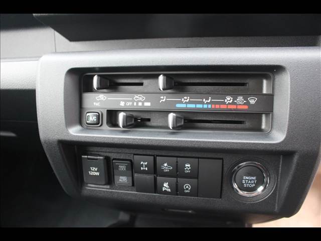 アベカツ自動車ならお車を見て、触って、乗って選ぶことが出来るのでお気に入りのお車がきっと見つかるはずです☆