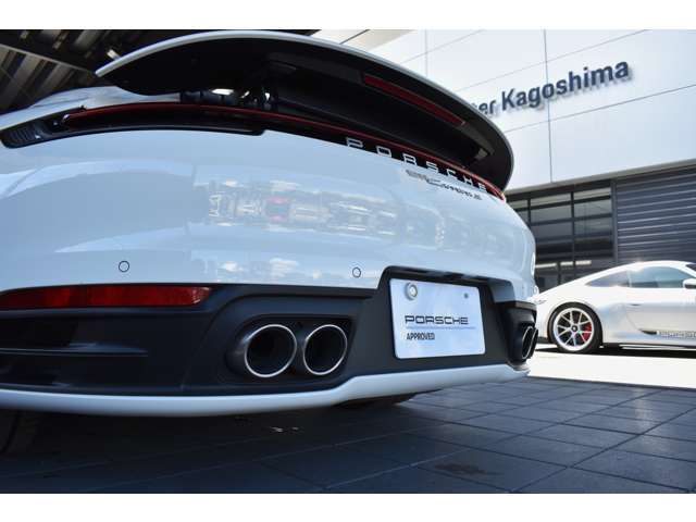111項目の点検整備を実施！全てポルシェ純正部品を使用、保証期間中は走行距離無制限となります！詳細は無料お電話『0078-6002-843042』まで！