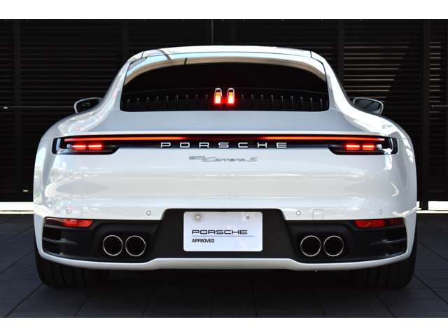 全車両に第三者機関のプロの査定士による査定・鑑定書付きで御座います！詳細は無料お電話『0078-6002-843042』まで！