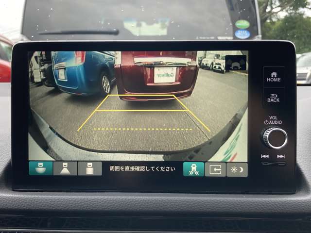 【　バックカメラ　】便利なバックカメラ装備で安全確認を頂けます。駐車が苦手な方にもオススメな便利機能です♪
