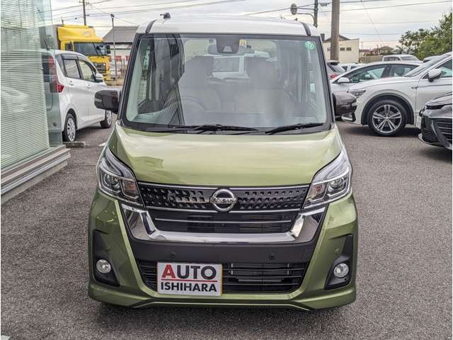 オプションボディカラー・コード（W37F28）・プレミアムオリーブM・ホワイト・アッシュブラウンM3トーン