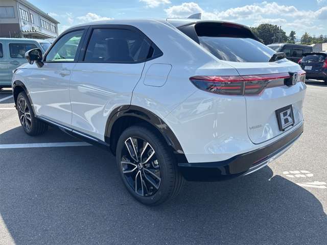 ★女性スタッフ多数在籍★　  ★カミタケモータースには68人の女性スタッフが在籍しています！女性の方でも安心してご利用ください★