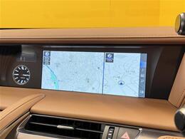 【　ナビゲーション　】ナビゲーションシステム装備なので不慣れな場所へのドライブも快適にして頂けます♪