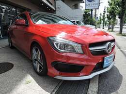 弊社展示車両は独自の仕入れルートで高品質な中古車を展示しております。注文販売も可能ですのでお車の事なら何でもお任せ下さい。