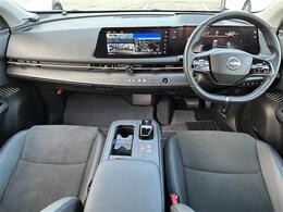 【インパネ全体】全方位で視界が広く、高い目線で運転もしやすいです！