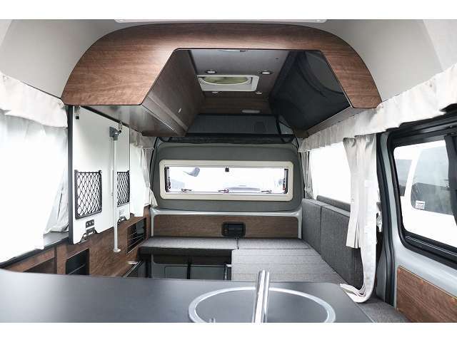 乗車人数5名・就寝2名タイプ★