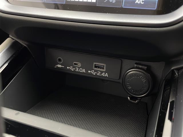 ☆整備工場・鈑金工場併設店舗☆ 車検・12検・オイル交換・板金など・・おクルマ購入後のアフターサポートも当店にお任せください！！