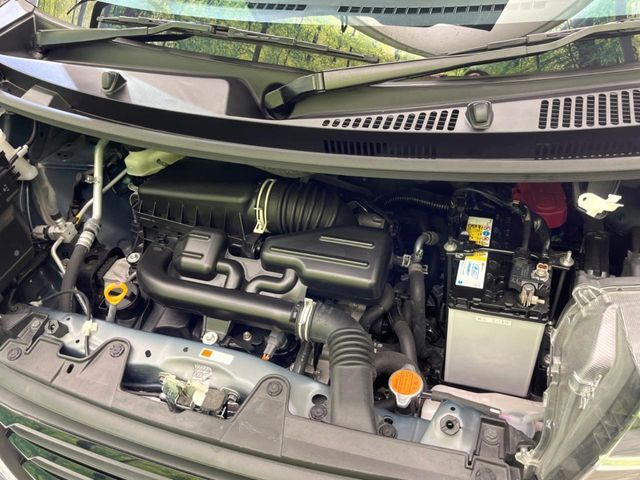 親切・丁寧な専門メカニックスタッフが応対！・車検・点検整備・事故等の修理などアフターサービスも安心。お車のカスタマイズもネクステージのサービススタッフまでご相談ください！