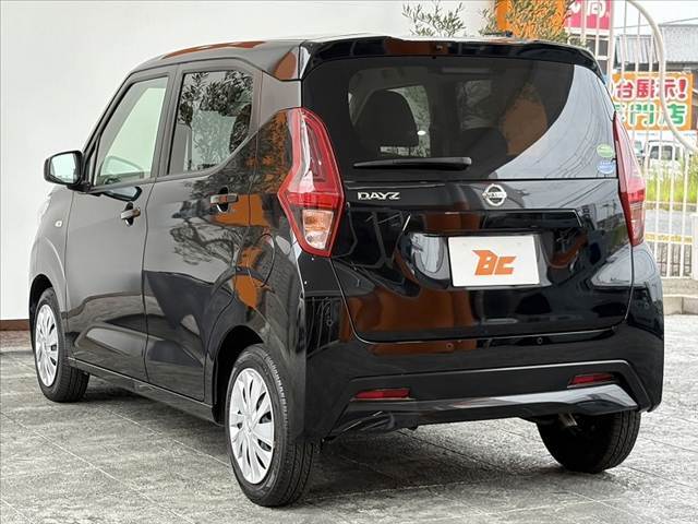 気になる車両などあれば、すぐにお問合せ下さい！右のカーセンサー専用ダイヤルからお電話いただくとスタッフがご質問にお答えいたします。