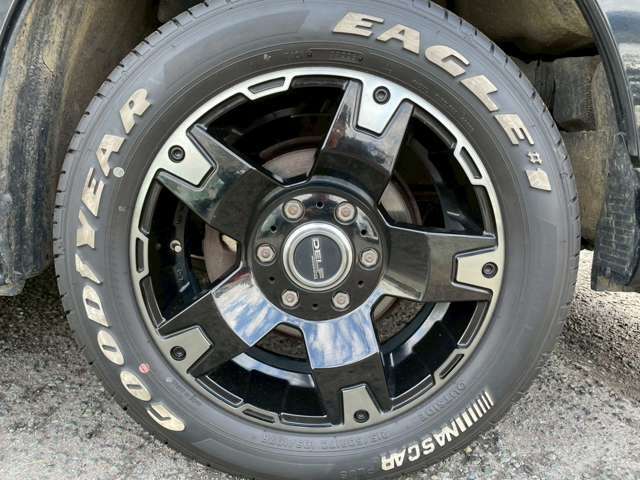 社外アルミホイール付き