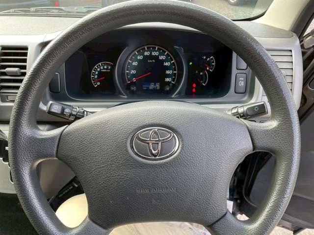 純正ステアリング