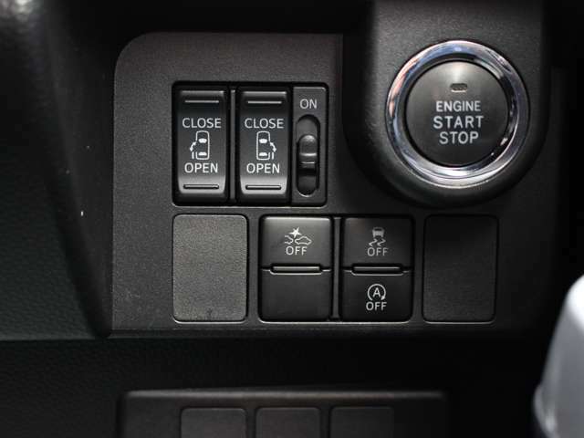 プッシュスタート装備☆ボタンでエンジン始動や停止を操作可能☆また、運転席からも操作可能なパワースライドドア！隣のお車を気にすることなく開閉可能なのもうれしいところですね！