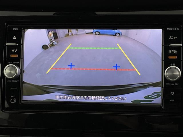 【　バックカメラ　】便利なバックカメラ装備で安全確認を頂けます。駐車が苦手な方にもオススメな便利機能です♪