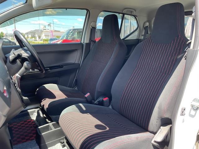 店舗にて現車の確認もいただけますので、お電話で在庫のご確認の上、是非ガリバー黒部店までご来店くださいませ！！！