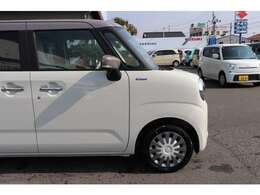 全方位モニターナビ・スズキコネクト・フルセグTV・CD/DVD再生・Bluetooth・両側ワンアクションパワースライドドア・セーフティサポート・プレミアムUV＆IRカットガラス・LEDヘッドライト・LEDフォグランプ・