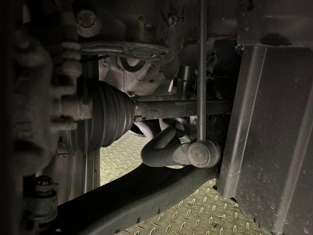 弊社では、全車『修復歴なし』のお車のみ取り扱っております。専任バイヤーによる厳選した仕入れの後、入庫後の車両チェックを行い、ネクステージが認定した高品質な中古車をご提供しております。