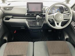 【インパネ全体】全方位で視界が広く、高い目線で運転もしやすいです！