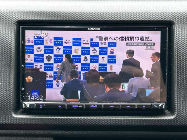 ディスプレイオーディオ完備☆フルセグでTV視聴も可能です♪