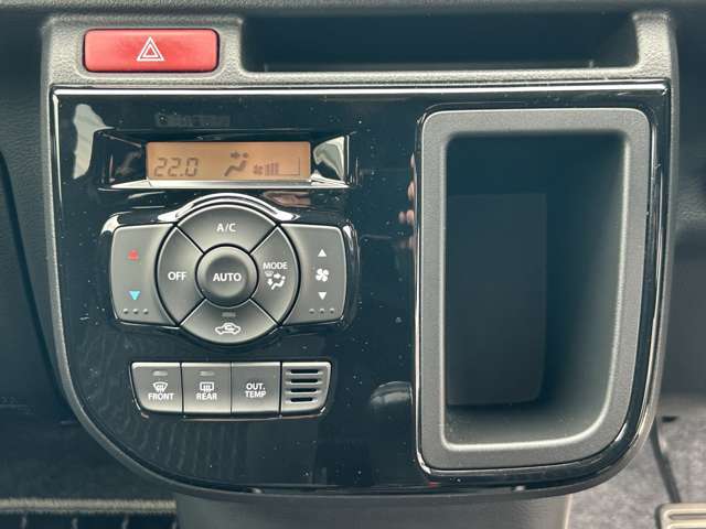 四季の温度差がある日本では、必需品です☆快適な室内環境で、楽しいドライブをサポート！