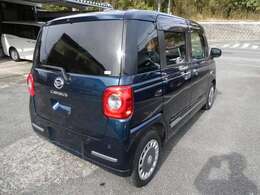 万が一の事故の際もご安心下さい。当社は保険会社指定板金工場も完備しております。