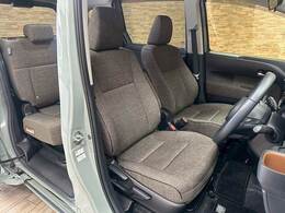 各ブランドのシートカバー取り扱っております、自慢の愛車をアレンジしましょう☆