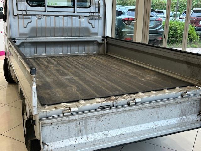 WOW！TOWN大宮ではお車のご購入だけでなく、車検やメンテナンスの相談はもちろん板金や任意保険までアフターサービスも行なっています。お気軽にご相談ください！！