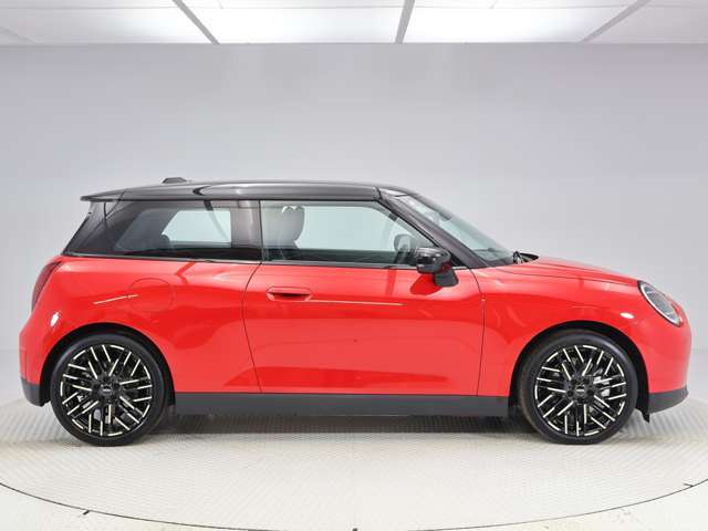 ♪2年間走行距離無制限保MINI　NEXT♪エンジンやトランスミッション、ブレーキなどの主要部分はご購入後2年間、走行距離に関係なく保証します。万一、修理が必要な場合は工賃まで含めて無料で対応。