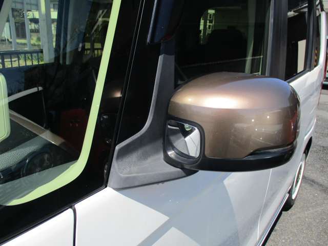 売ったら売りっぱなしではございません。オイル交換や車検、修理など購入後もメンテナンスを通じ、何でもご相談くださいませ☆彡