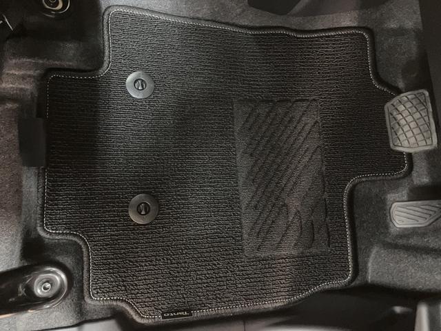 【カーペットマット】嬉しい純正カーペットマットつき！純正なのでフィット感が違いますよ☆清掃済みです♪