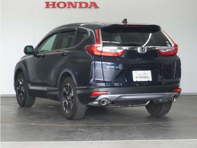 認定中古車では、厳しいHonda認定基準をクリアした厳選されたHonda認定中古車のみ、取り扱っております。「ご購入前の安心」「納車後の信頼」を車両と一緒に提供しております。