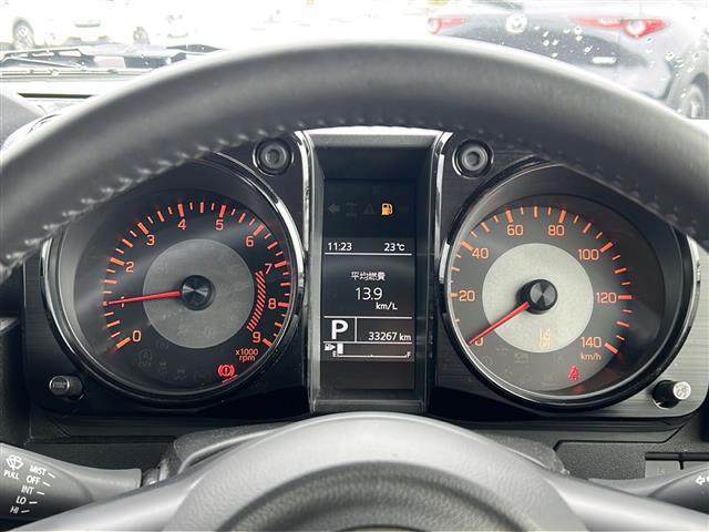 店舗にて現車の確認もいただけますので、お電話で在庫のご確認の上、是非ガリバー黒部店までご来店くださいませ！！！