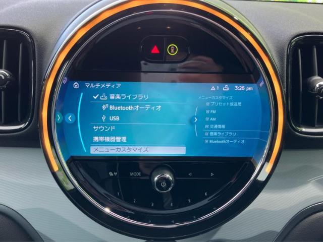 WECARSの店舗にはキッズコーナーがございます！お子様連れのお客様もごゆっくり車選びをお楽しみいただける空間です！