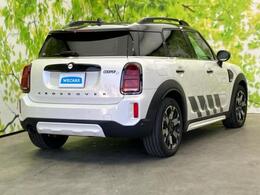 全国に店舗を展開しているのでどこでもお取り寄せが可能です！この車が気になるけど遠方だから・・・と諦める必要はありません！※別途陸送費が必要です。