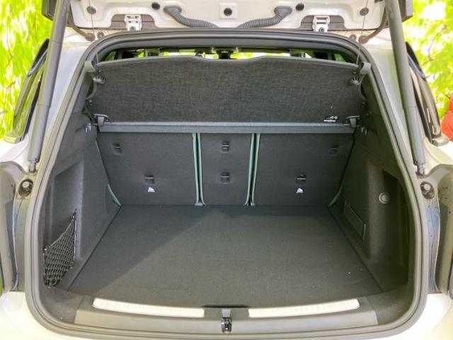 WECARSでは登録（届出）済未使用車や走行距離1万km未満の在庫車も多数ご用意しております！状態は良いものが良いけど、新車は高いな・・・そんなお客様にオススメです！