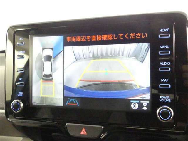 バックガイドモニターで、後方を確認しながら安心して駐車することができます。運転初心者も熟練者も必須の機能ですよ！