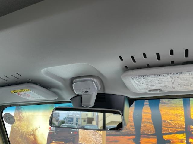 LINEを使用しての動画、画像でお車のご紹介も承っております。「現車を見に行けない」というお客様、ご遠方の方、LINEからメッセージ下さい！！