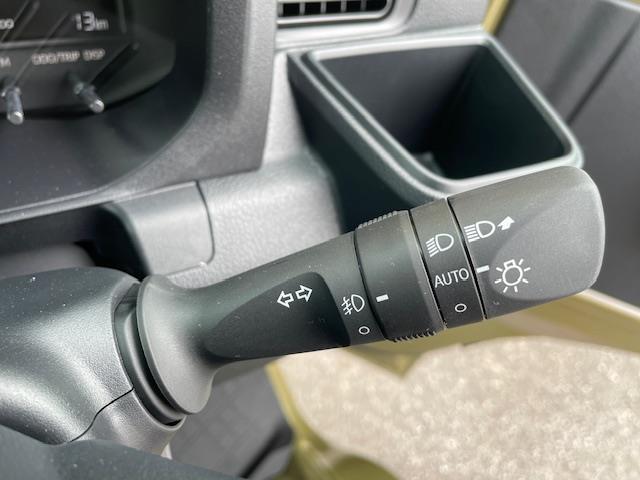 【運転席操作部】快適なドライブを楽しむための機能が装備されています！運転席から触れるので、使いやすいです！除菌プランいれていただくと、さらに清潔で安心していただけます！