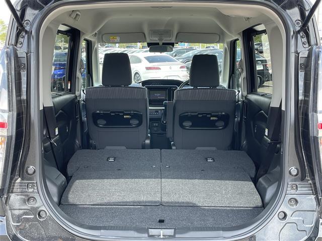 乗せる人数、荷物によってシートをアレンジすれば、ダンボールなどの大きい荷物や、釣り具などの長尺物も載せられそうですね！